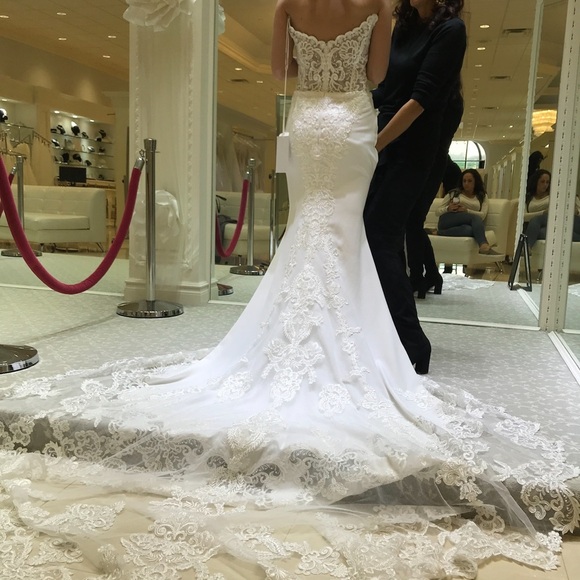 Calla Blanche Emma Wedding Dress - Picture 6 of 8